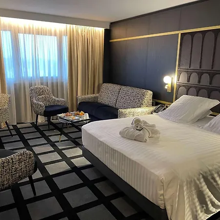 Mercure Orleans Centre Bords De Loire Exterior photo