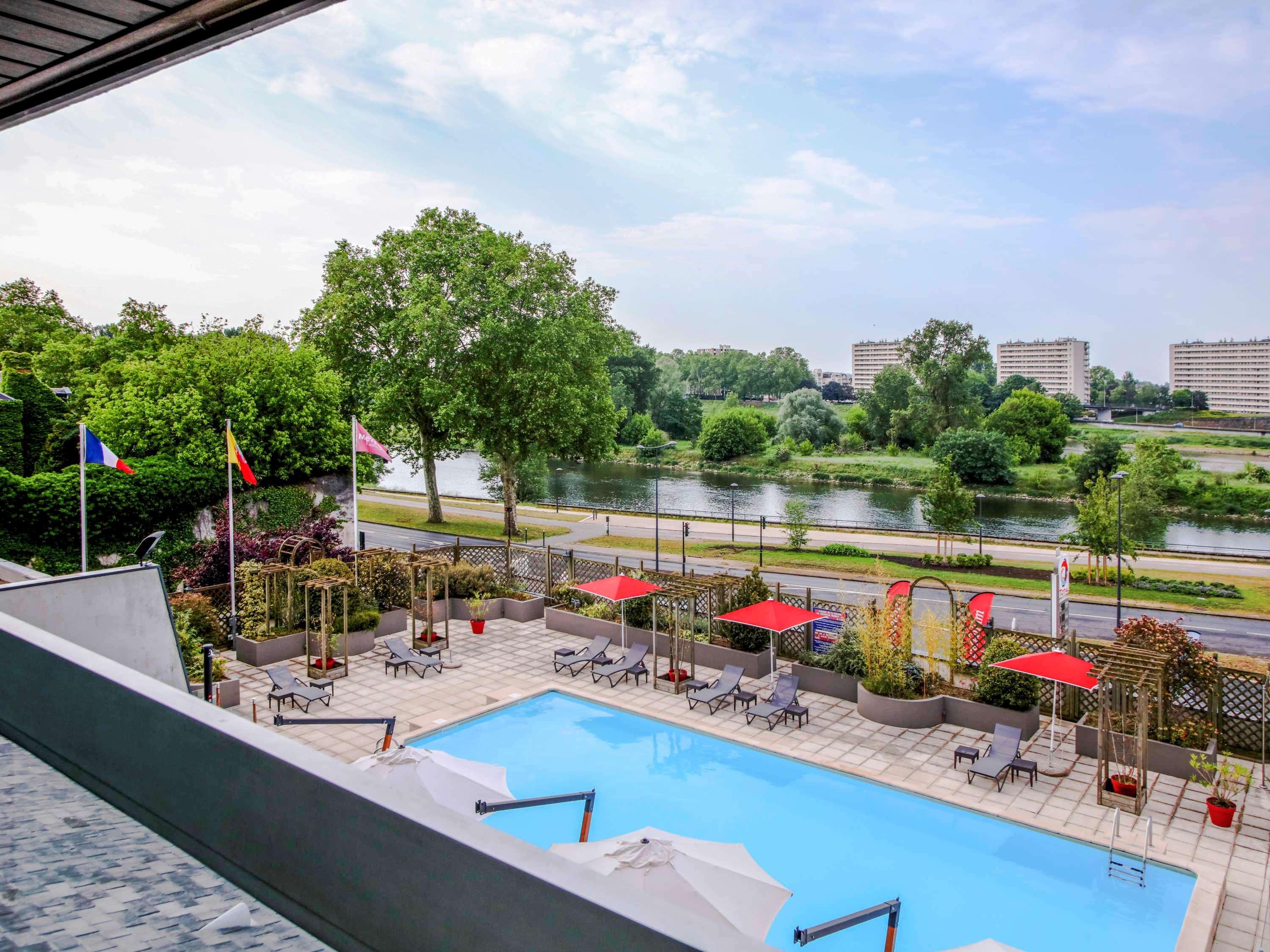 Mercure Centre Bords De Loire Hotel 4*